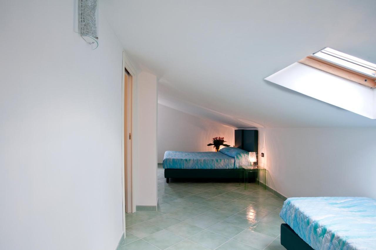 Oliveto A Mare - Suite & Apartment Ашеа Экстерьер фото