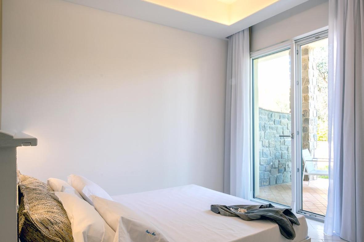 Oliveto A Mare - Suite & Apartment Ашеа Экстерьер фото