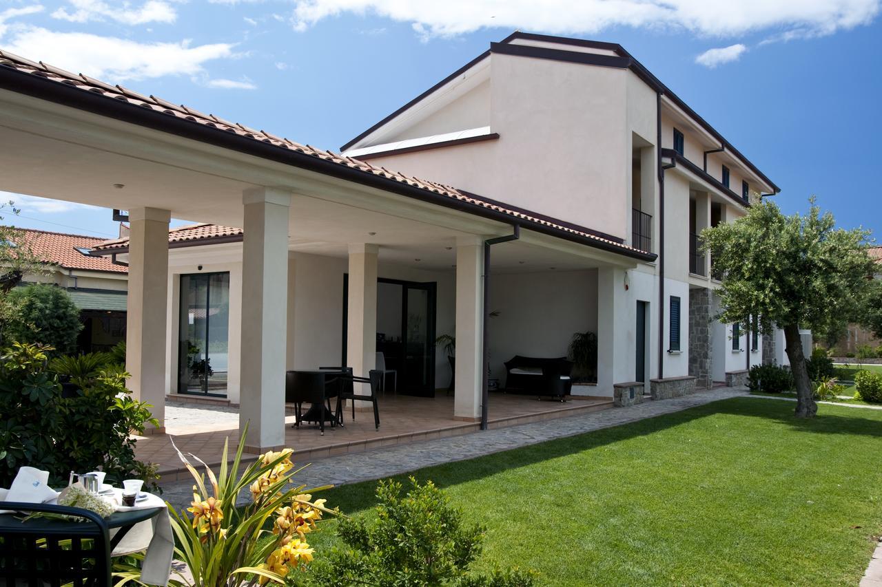 Oliveto A Mare - Suite & Apartment Ашеа Экстерьер фото